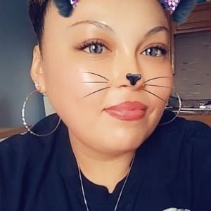 Meet your Posher, Dimplesy